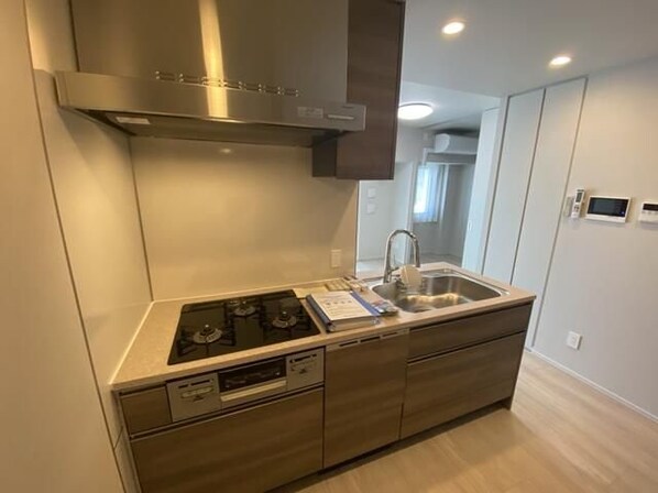 クレストコート上野の物件内観写真